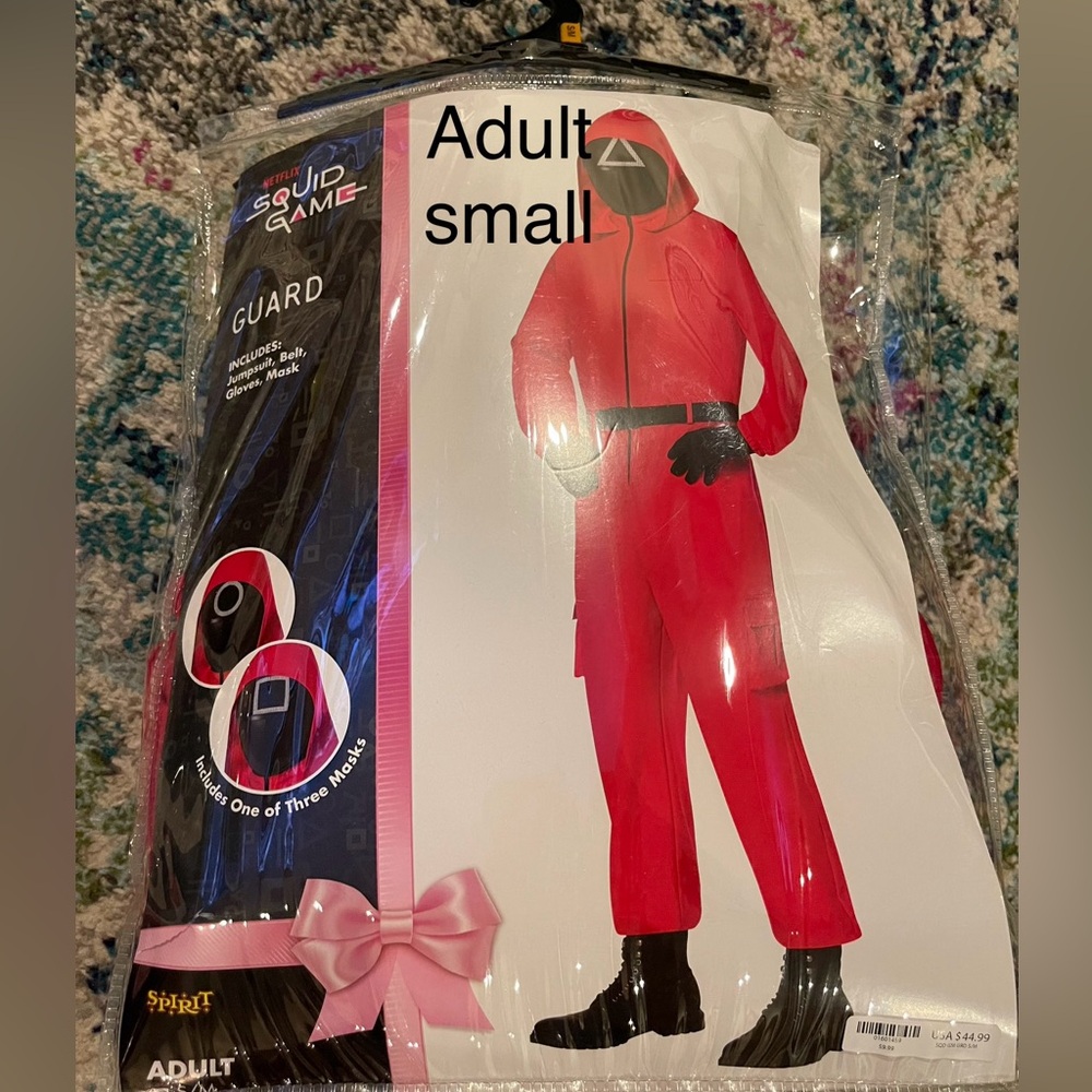 Costume